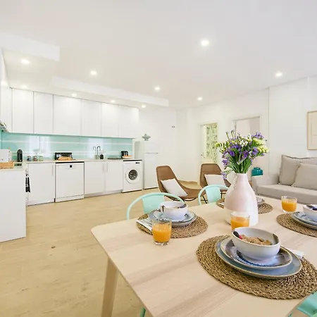 Beachside New With Ac, By Timecooler