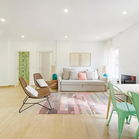 Apartment Beachside New With Ac, By Timecooler Setubal